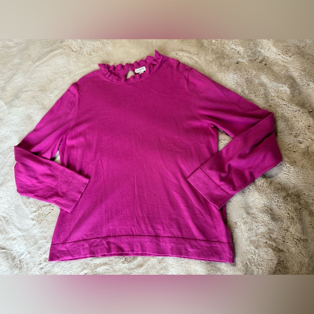 J Crew ruffle collared sweater. Size XL